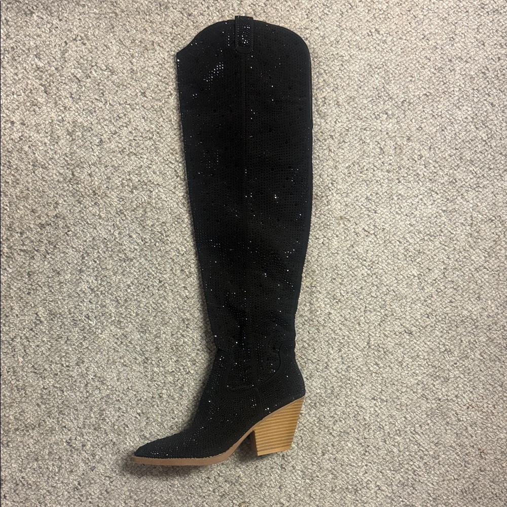Stylish Black Over the Knee Boots